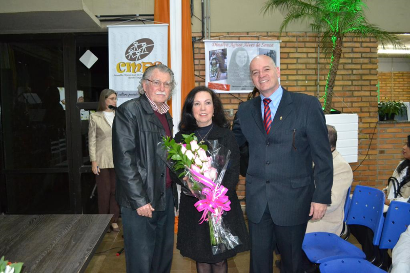 Feira do Livro: importância da leitura é destaque na abertura oficial